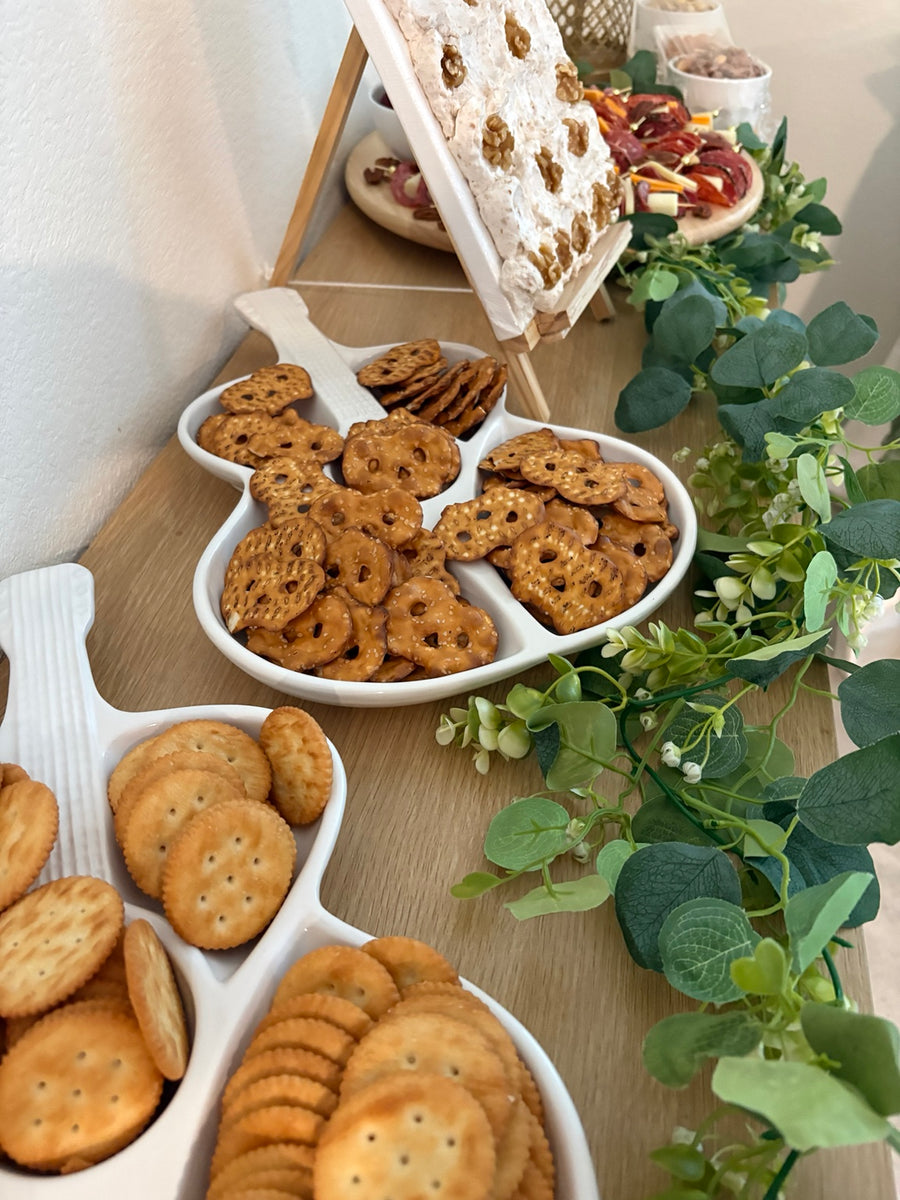 Mama Love cookies and sweets on an event table